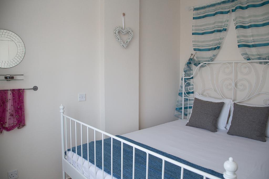 Paphos Love Hut Apartment Exterior foto
